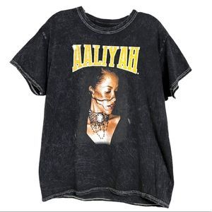 Aaliyah Black Cotton Made in Haiti Short Sleeve T Shirt Sz Medium